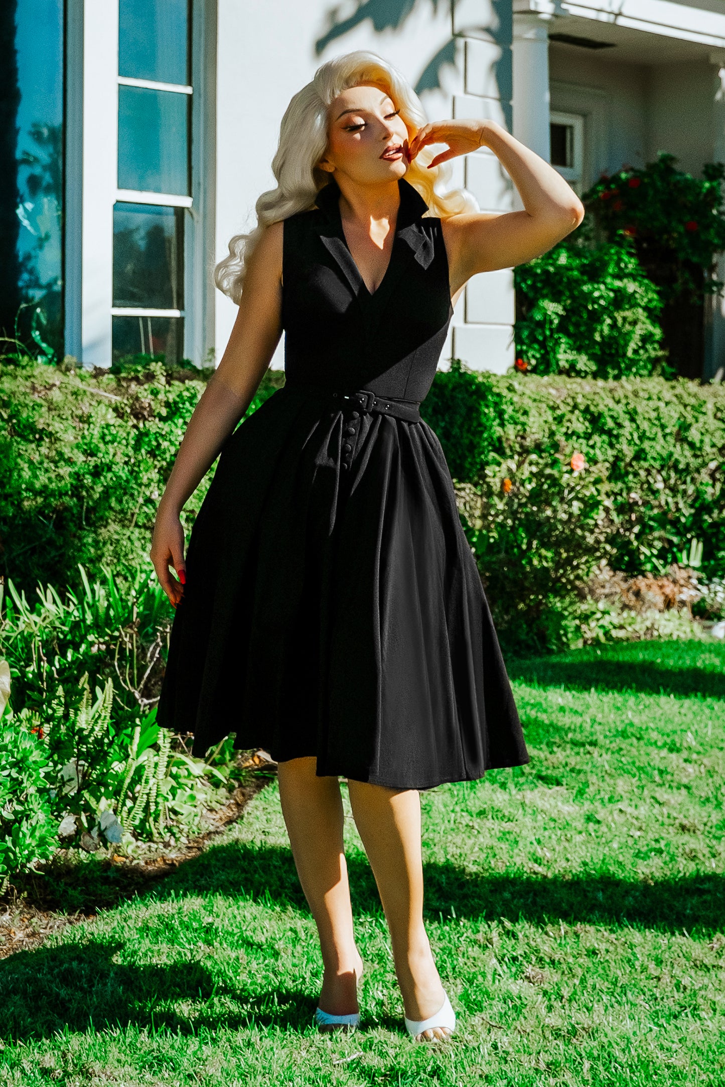 The Yade Swing Dress in Black