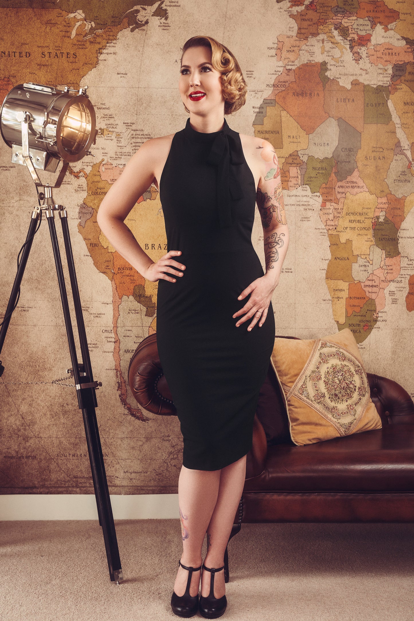 Ivy Pencil Dress in Black